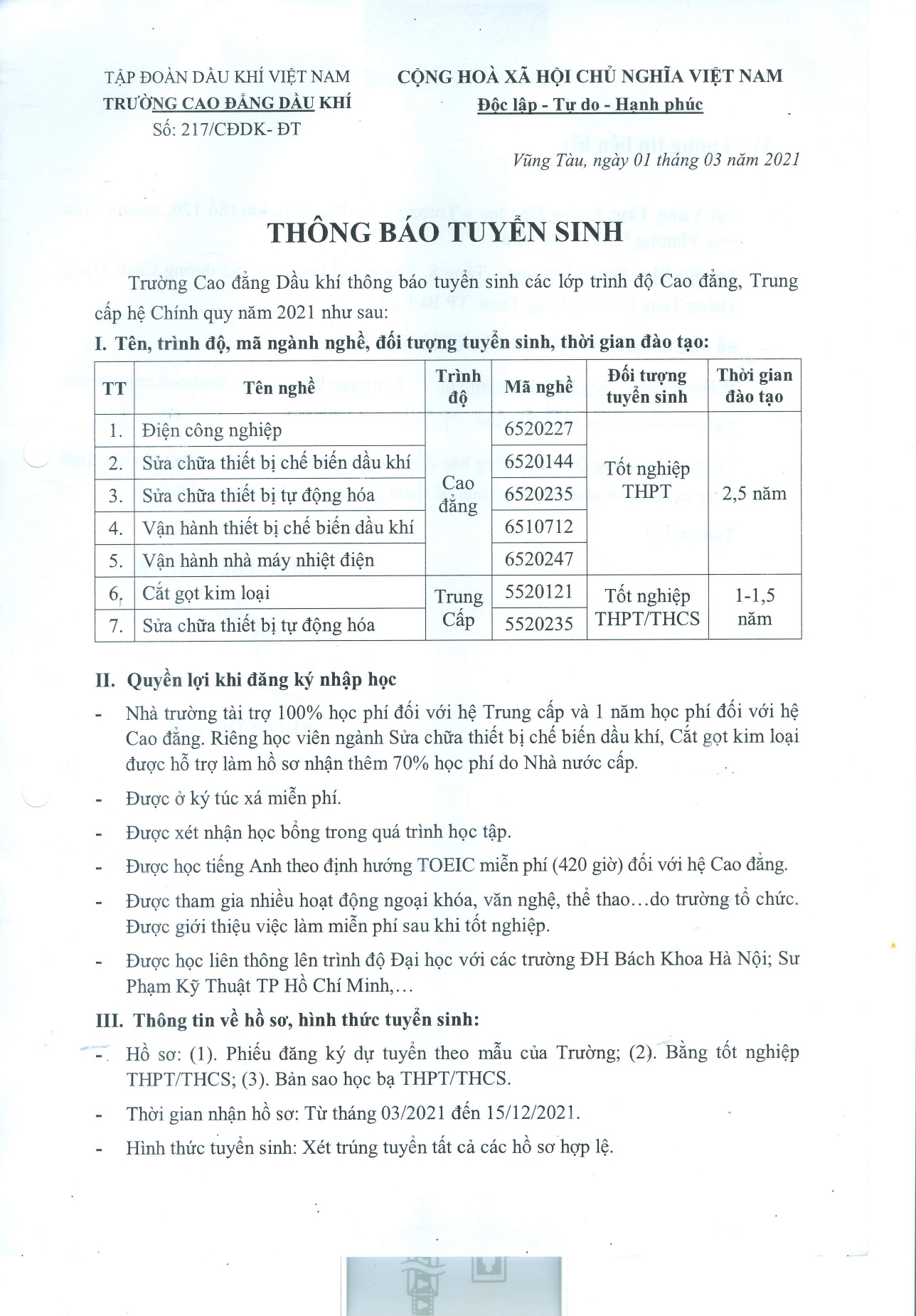 Tb Tuyen Sinh 2021 Page 0001