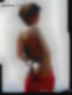 (like size 8-16) swinger Good sexy curvy type from LA.